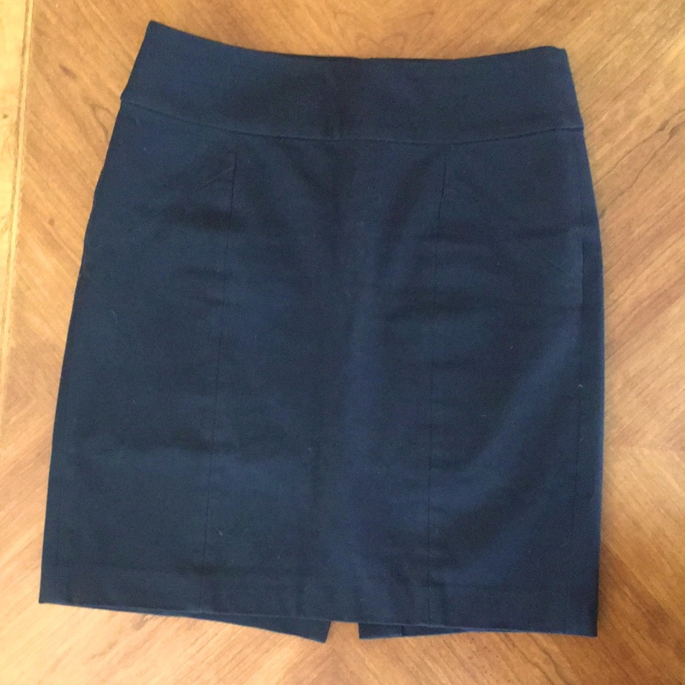2/$40 Black Banana Republic pencil skirt